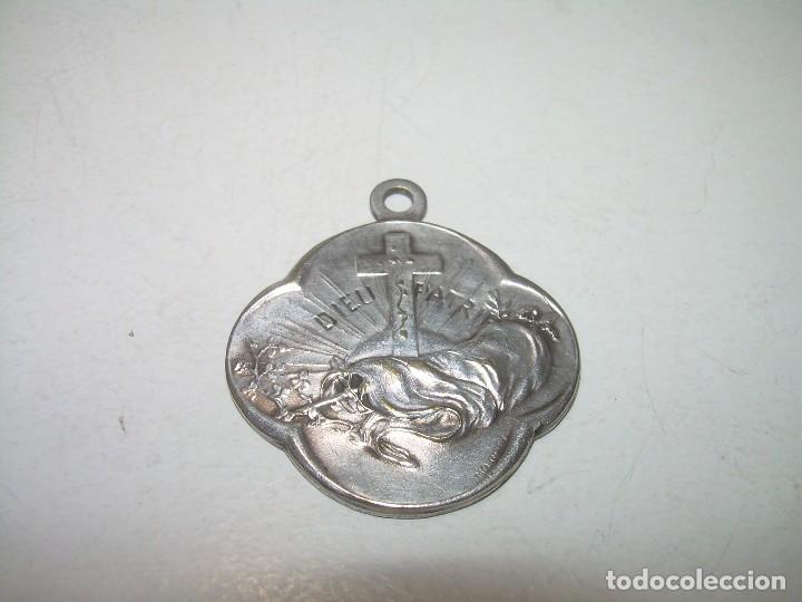 Antig&uuml;edades: ANTIGUA MEDALLA DE PLATA. - Foto 1