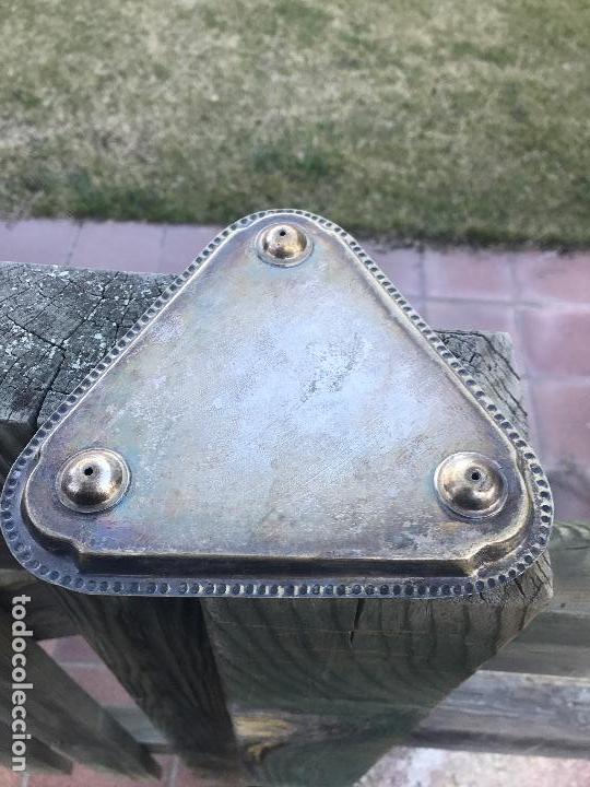 Antig&uuml;edades: Bandeja metal, con patas triangular - Foto 2