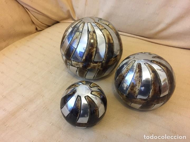 Antig&uuml;edades: JUEGO 3 BOLAS DECORACION - Foto 2