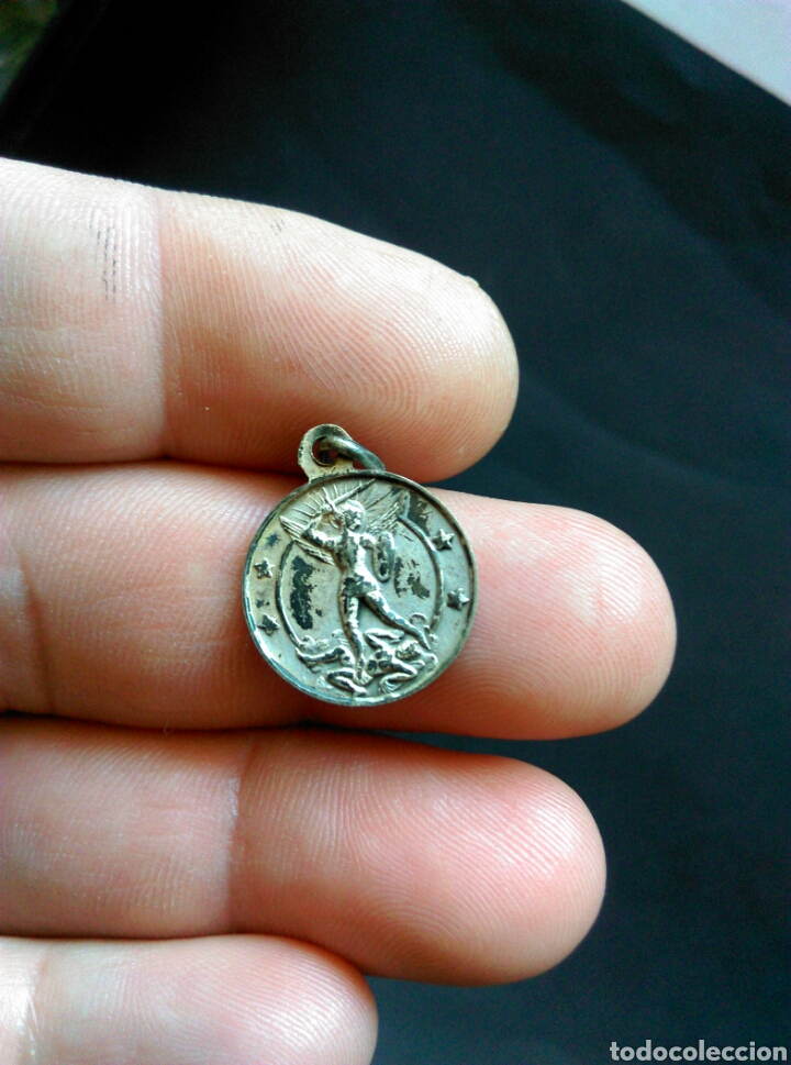 Antig&uuml;edades: Antigua medalla religiosa - Foto 1