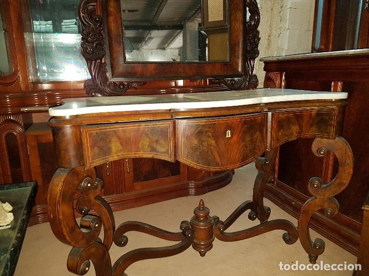 Antig&uuml;edades: C&oacute;nsola de estilo isabelino - Foto 2