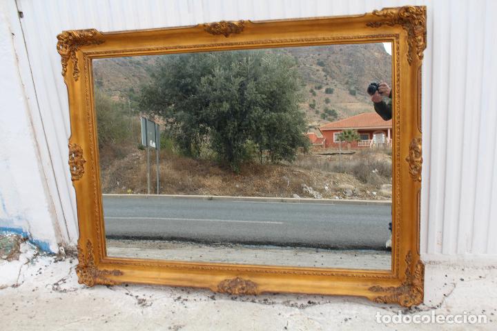 Antig&uuml;edades: espejo dorado en madera tallada - Foto 1