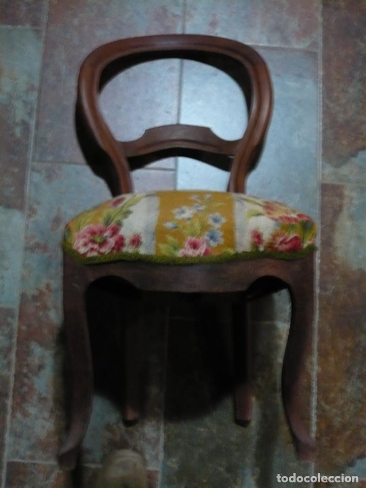 Antig&uuml;edades: Silla isabelina de nogal - Foto 1