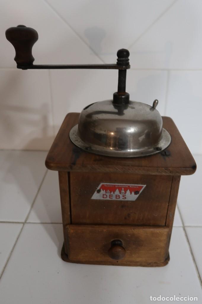 Antig&uuml;edades: Magn&iacute;fico molinillo antiguo de la marca DEBS