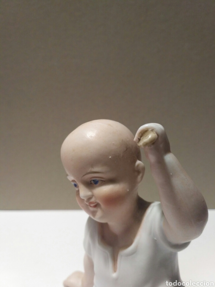 Antig&uuml;edades: Piano baby en biscuit - Foto 4