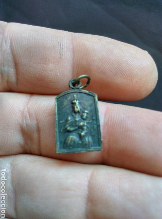 Antig&uuml;edades: Antigua medalla religiosa - Foto 2