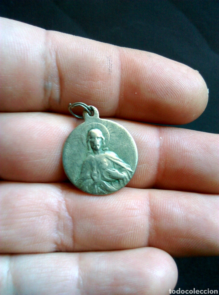 Antig&uuml;edades: Antigua medalla religiosa plata? - Foto 1