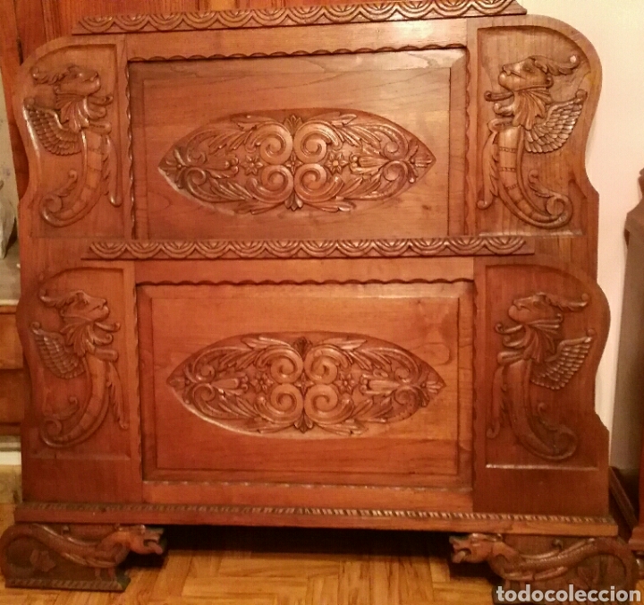Oggetti Antichi: Cabecero y pies de cama (1'05) de casta&ntilde;o tallados