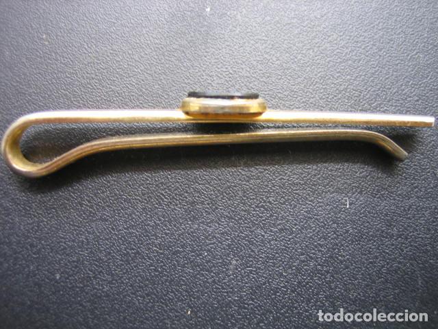 Antig&uuml;edades: Pasador de corbatas chapado - Foto 2