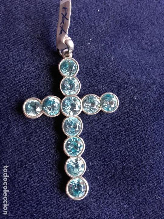 Antig&uuml;edades: Cruz de plata - Foto 1