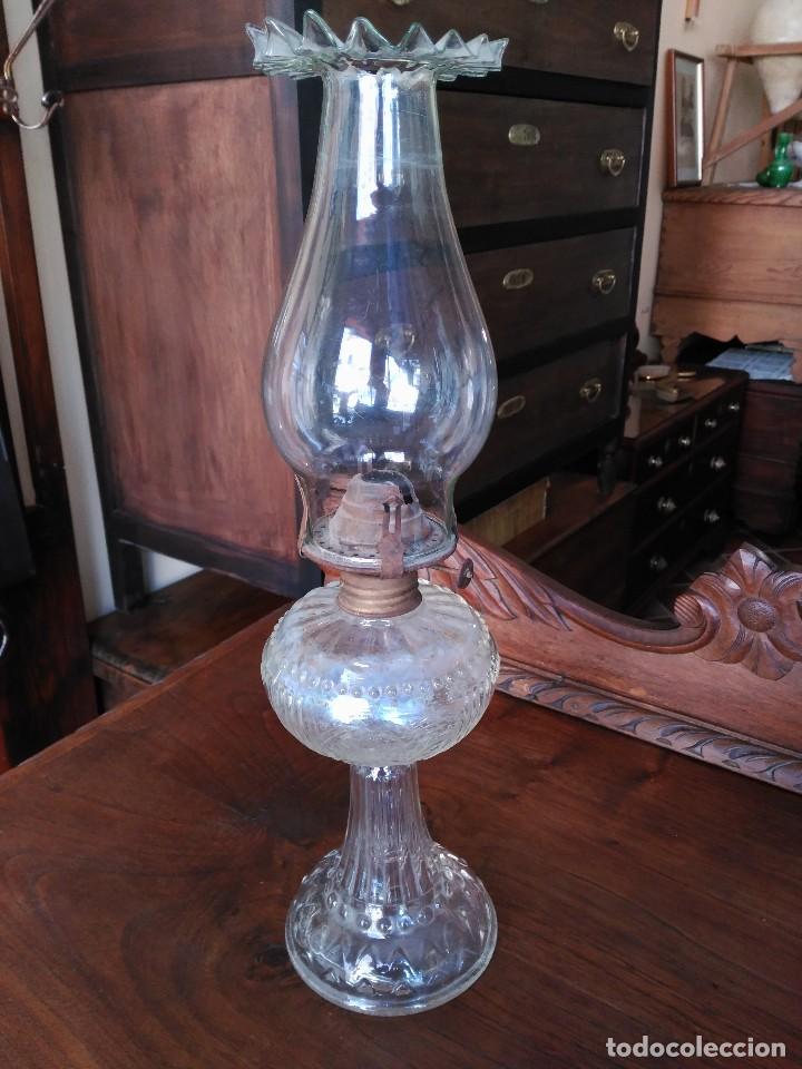 Antig&uuml;edades: Quinqu&eacute; antiguo de cristal - Foto 1