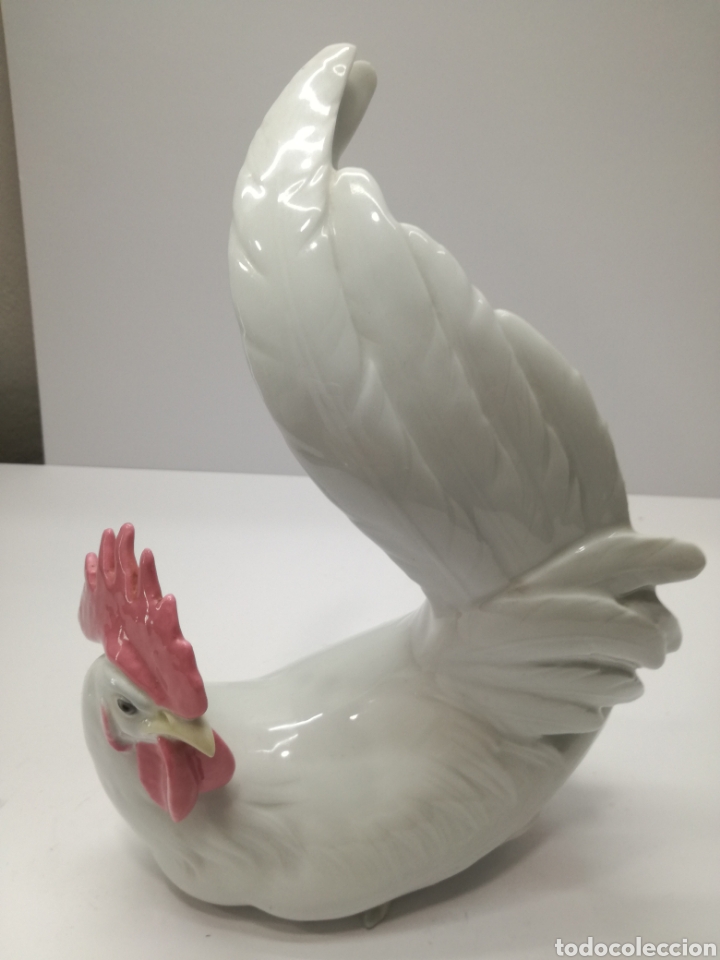 Antig&uuml;edades: Figura LLADR&Oacute; - Foto 1
