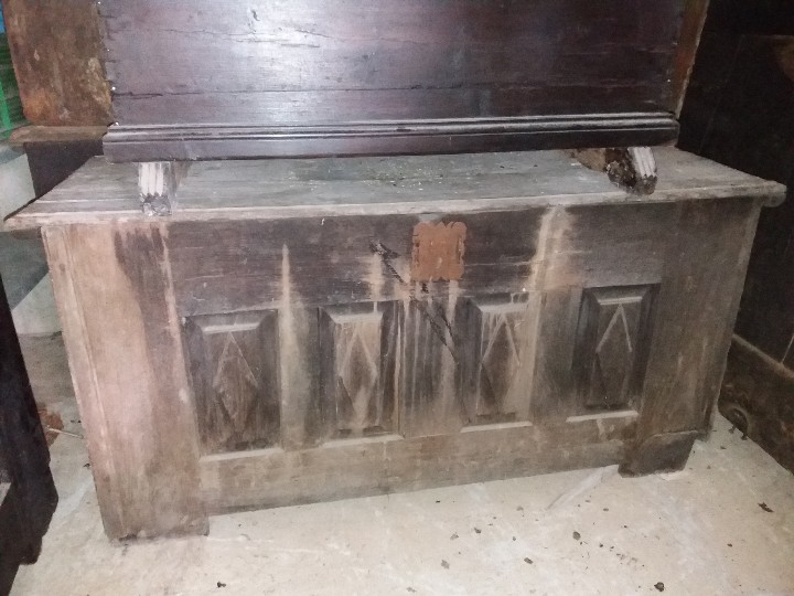 Antig&uuml;edades: Lote de Arcones - Foto 3