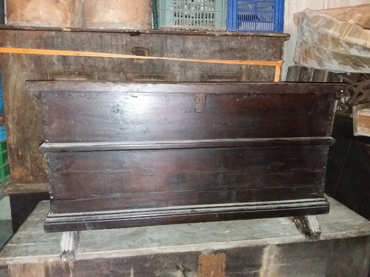Antig&uuml;edades: Lote de Arcones - Foto 4