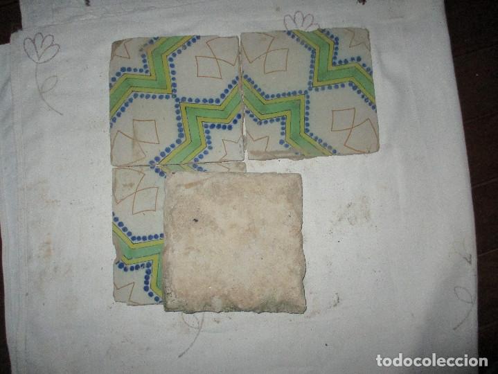 Antig&uuml;edades: Composicion de azulejos siglo XVIII - Foto 3