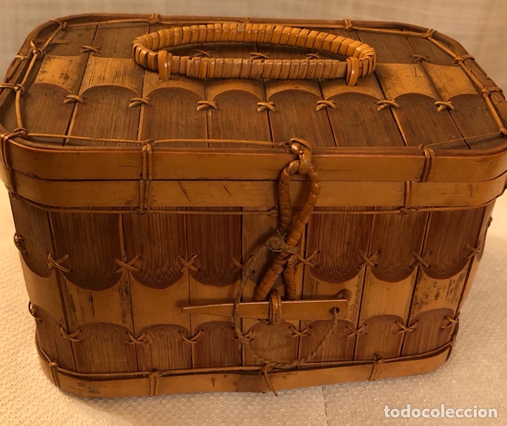 Antig&uuml;edades: Magn&iacute;fica caja antigua, en ca&ntilde;a - Foto 1