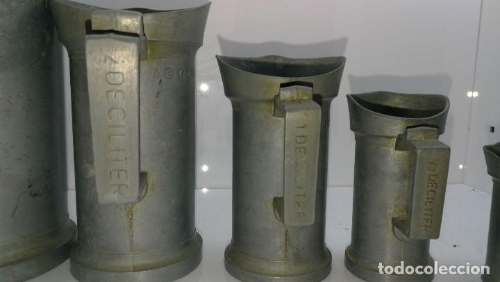 Antig&uuml;edades: Jarras de esta&ntilde;o medidoras - Foto 1