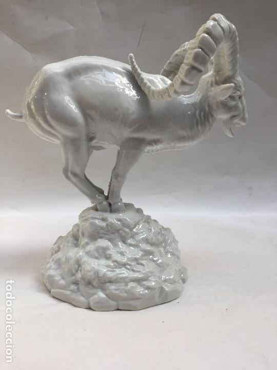 Antig&uuml;edades: CABRA MONTESA  LOSA BLANCA , 1930, PERFECTO ESTADO