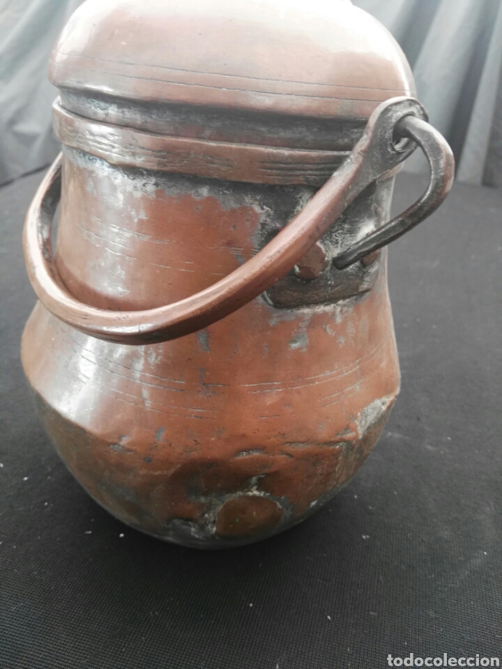 Antig&uuml;edades: Antigua olla con tapa y asa - Foto 2