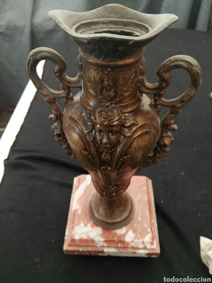 Antig&uuml;edades: Antiguo jarron con querubin s XIX - Foto 9