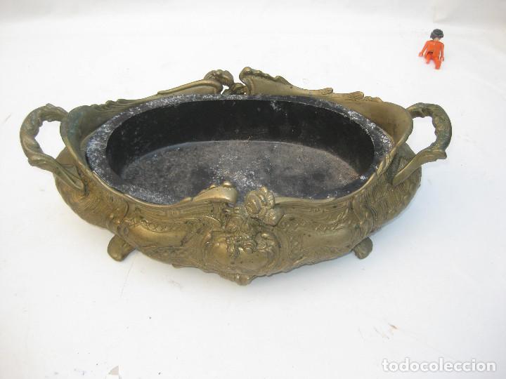 Antig&uuml;edades: ESPECTACULAR CENTRO DE MESA ANTIGUO ORIGINAL FORMA ISABELINA EN BRONCE - Foto 4