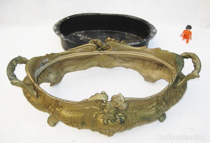 Antig&uuml;edades: ESPECTACULAR CENTRO DE MESA ANTIGUO ORIGINAL FORMA ISABELINA EN BRONCE - Foto 5