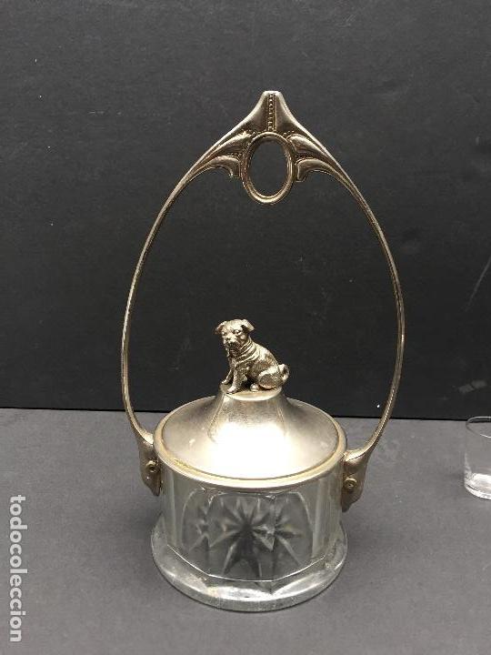 Antig&uuml;edades: GALLETERO MODERNISTA , 1910, CRISTAL YMETAL PLATEADO