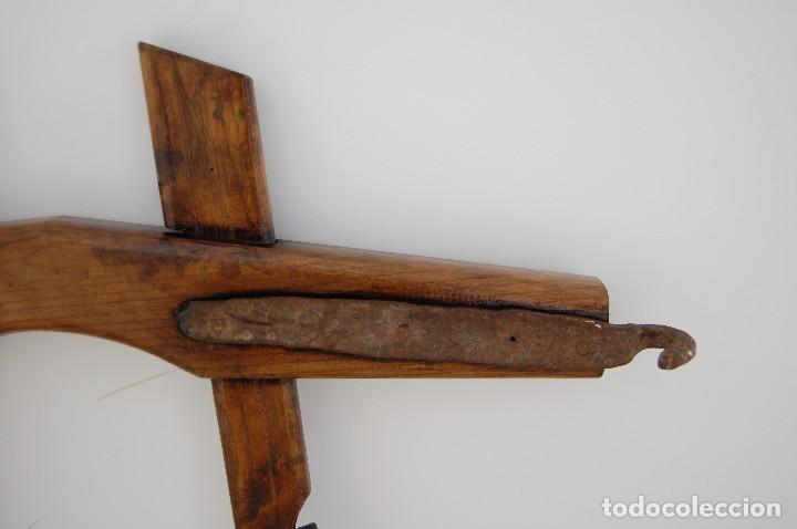 Antig&uuml;edades: Horcate o yugo, apero de labranza - Foto 5