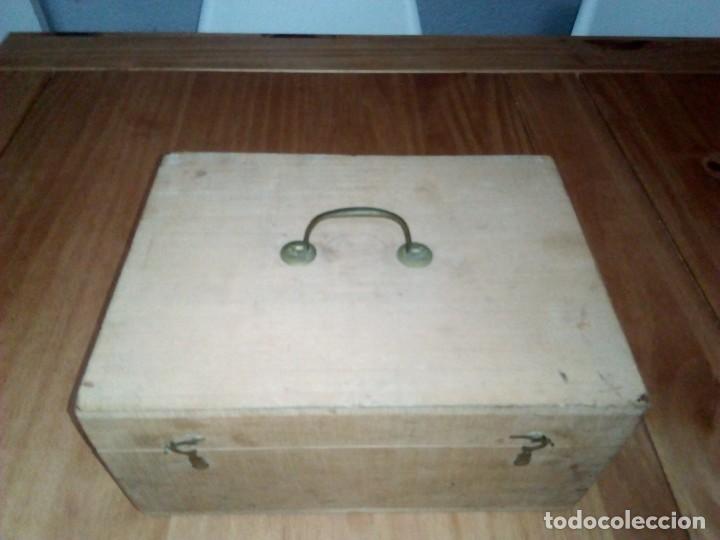 Antig&uuml;edades: Caja antigua francesa - Foto 1