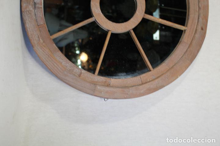 Antig&uuml;edades: espejo en madera - Foto 5