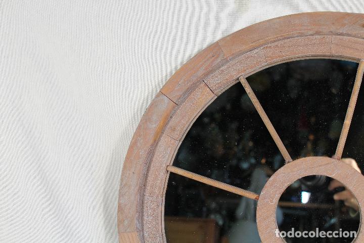Antig&uuml;edades: espejo en madera - Foto 6