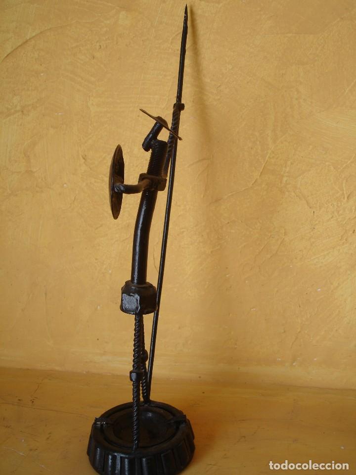 Antig&uuml;edades: QUIJOTE DE METAL 44CM - Foto 2
