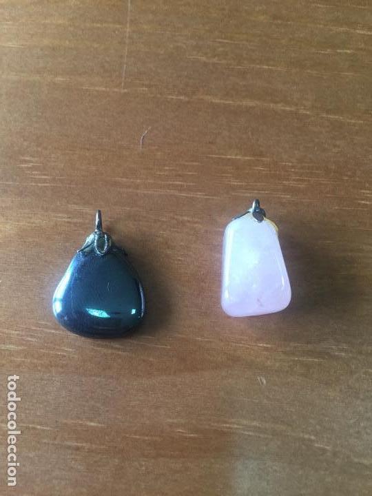 Antig&uuml;edades: Piedras minerales colgates - Foto 1