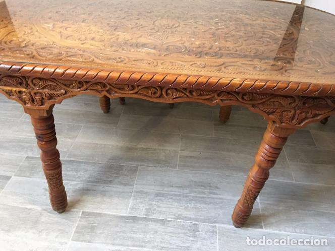 Antig&uuml;edades: MESA DE ABEDUL TALLADA ESTILO MUDEJAR - Foto 2