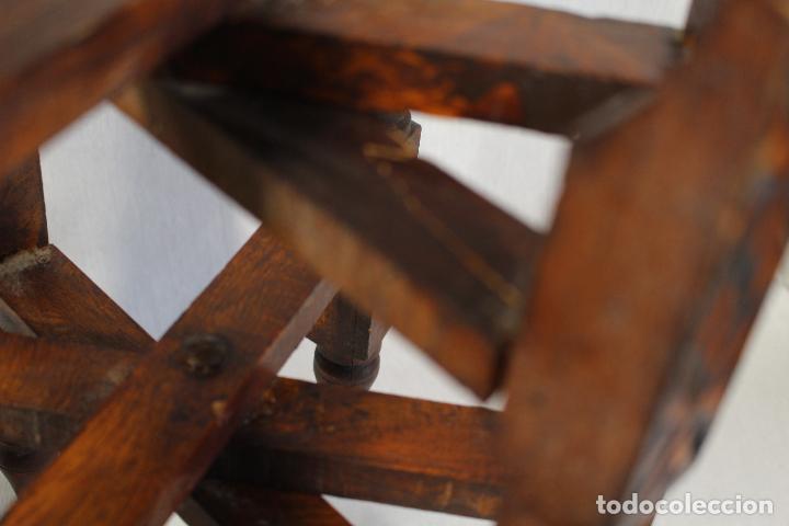 Antig&uuml;edades: mesa plegable de t&eacute; arabe - Foto 4