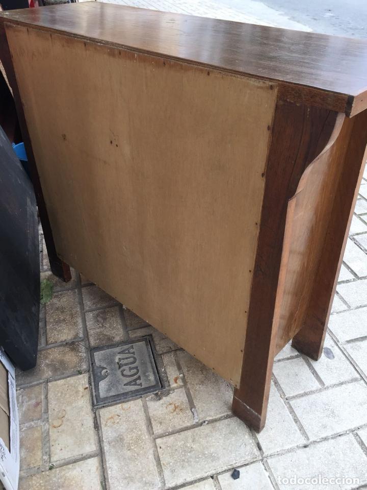 Antig&uuml;edades: APARADOR ANTIGUO DE MADERA - Foto 2