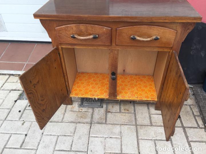 Antig&uuml;edades: APARADOR ANTIGUO DE MADERA - Foto 6