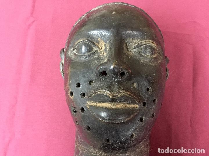Antig&uuml;edades: Busto bronce Benin. - Foto 4