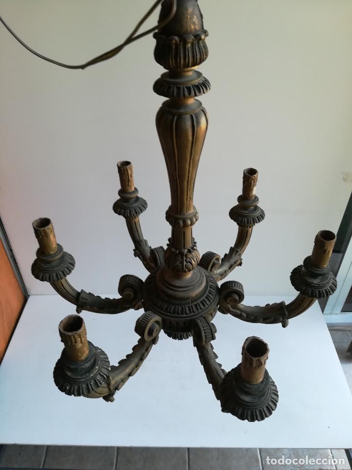Antig&uuml;edades: LAMPARA DE MADERA SOBREDORADA, SEIS LUCES - Foto 4