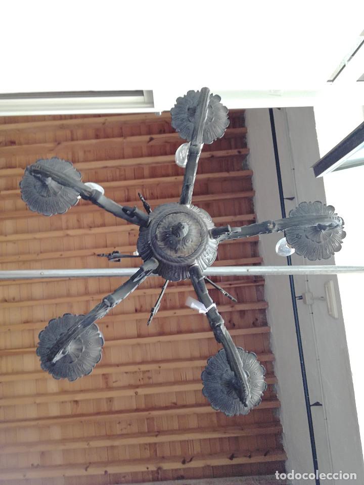 Antig&uuml;edades: LAMPARA DE BRONCE PARA CINCO VELAS - Foto 3