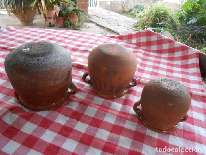 Antig&uuml;edades: 3 OLLAS DE BARRO - Foto 2