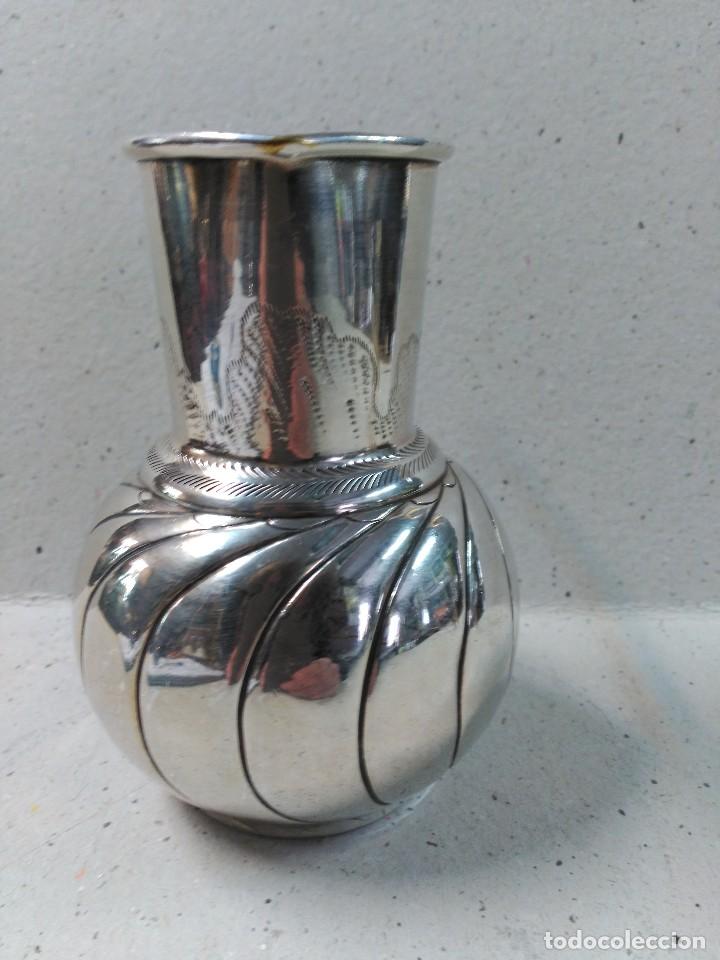 Antig&uuml;edades: JARRA EN METAL PLATEADO - Foto 6
