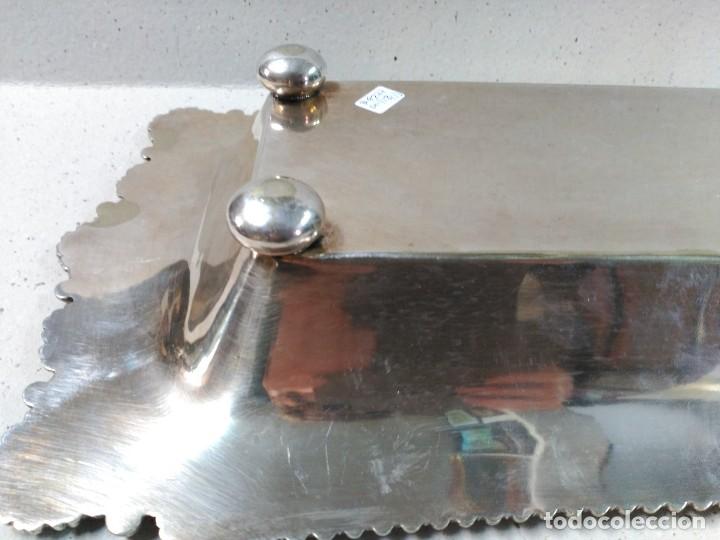 Antig&uuml;edades: BANDEJA RECTANGULAR DE METAL PLATEADO. - Foto 10
