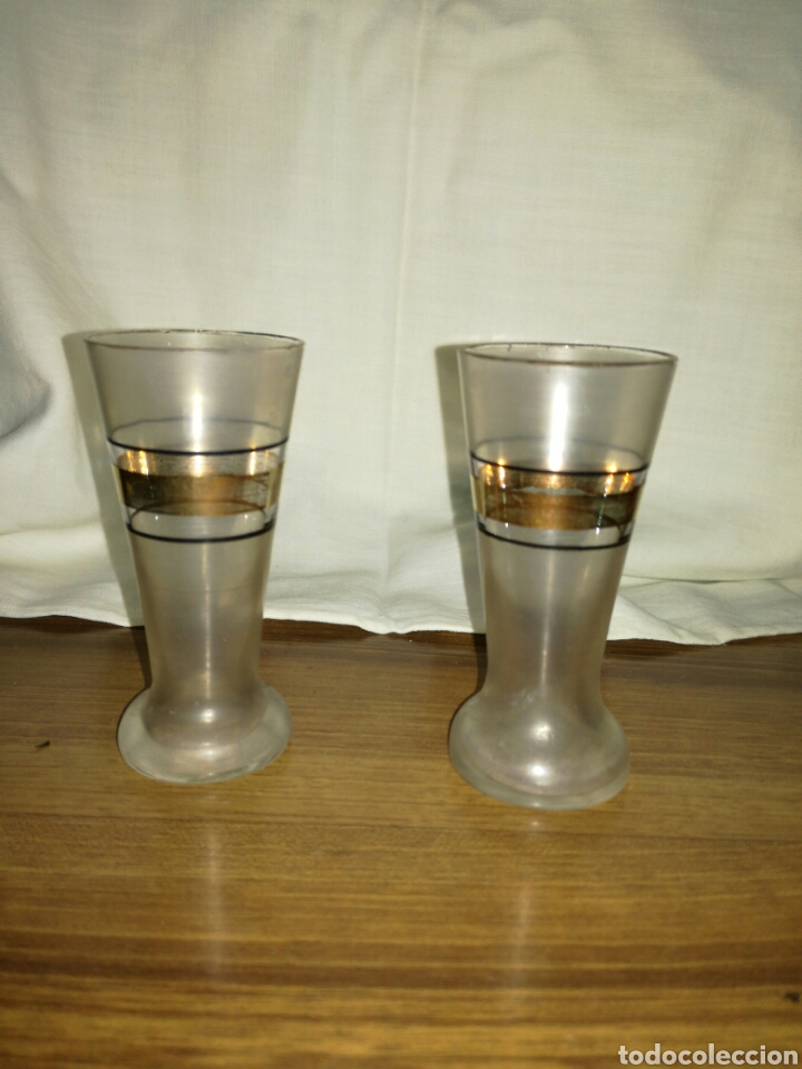 Antig&uuml;edades: 2 peque&ntilde;os vasos estilo modernista - Foto 1