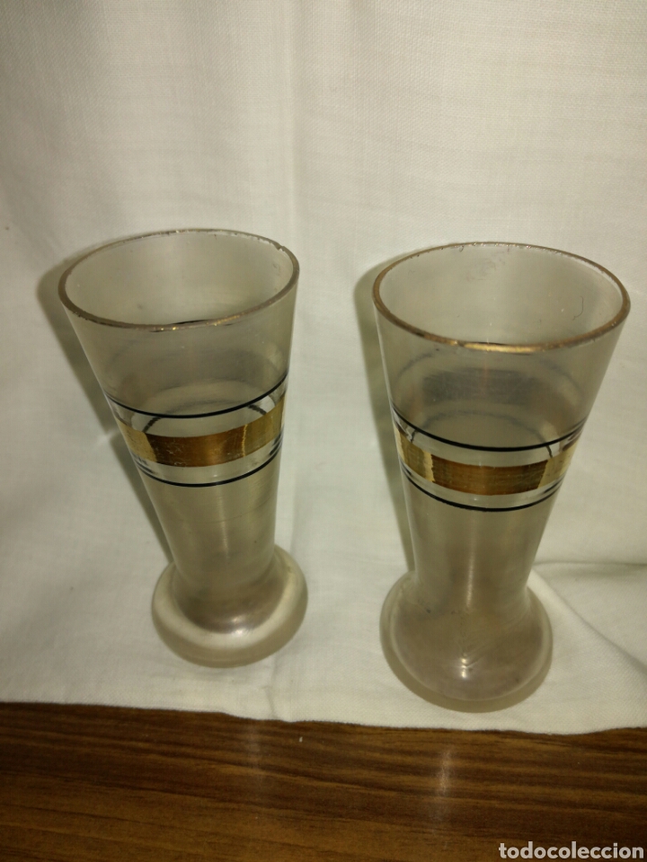 Antig&uuml;edades: 2 peque&ntilde;os vasos estilo modernista - Foto 4