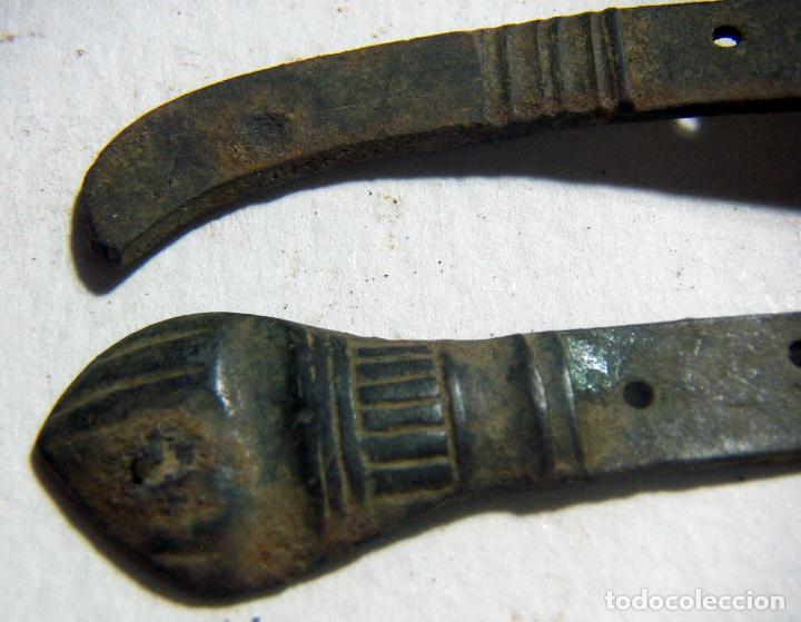 Antig&uuml;edades: Muy antiguas cachas de navaja de bronce - Foto 3