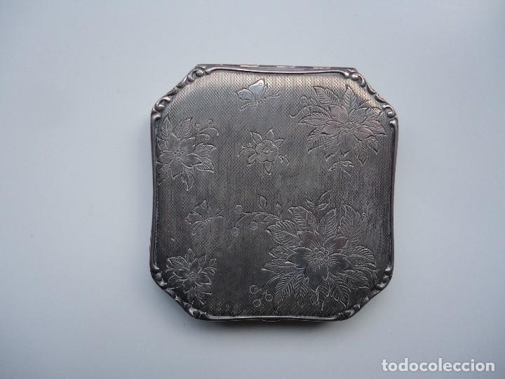 Antig&uuml;edades: ANTIGUA POLVERA PLATEADA - Foto 1