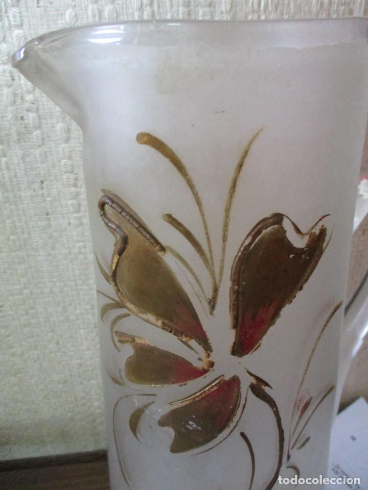 Antig&uuml;edades: jarra cristal  modernista - Foto 2