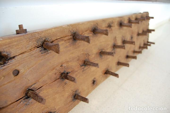 Antig&uuml;edades: Trillo de madera y forja (restaurado) - Foto 4