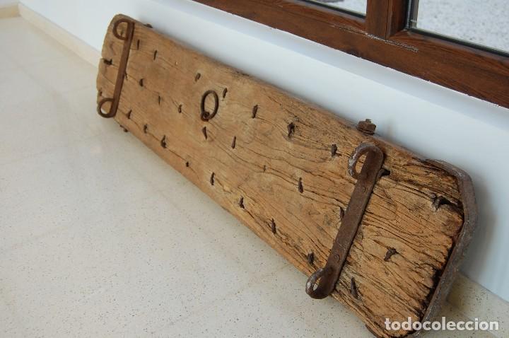 Antig&uuml;edades: Trillo de madera y forja (restaurado) - Foto 7